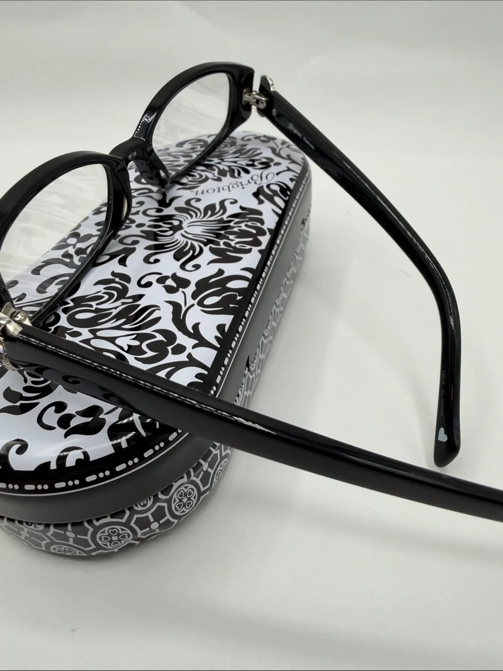 Brighton Girlie Bow Black Reading Glasses with Decorative Case 1.0